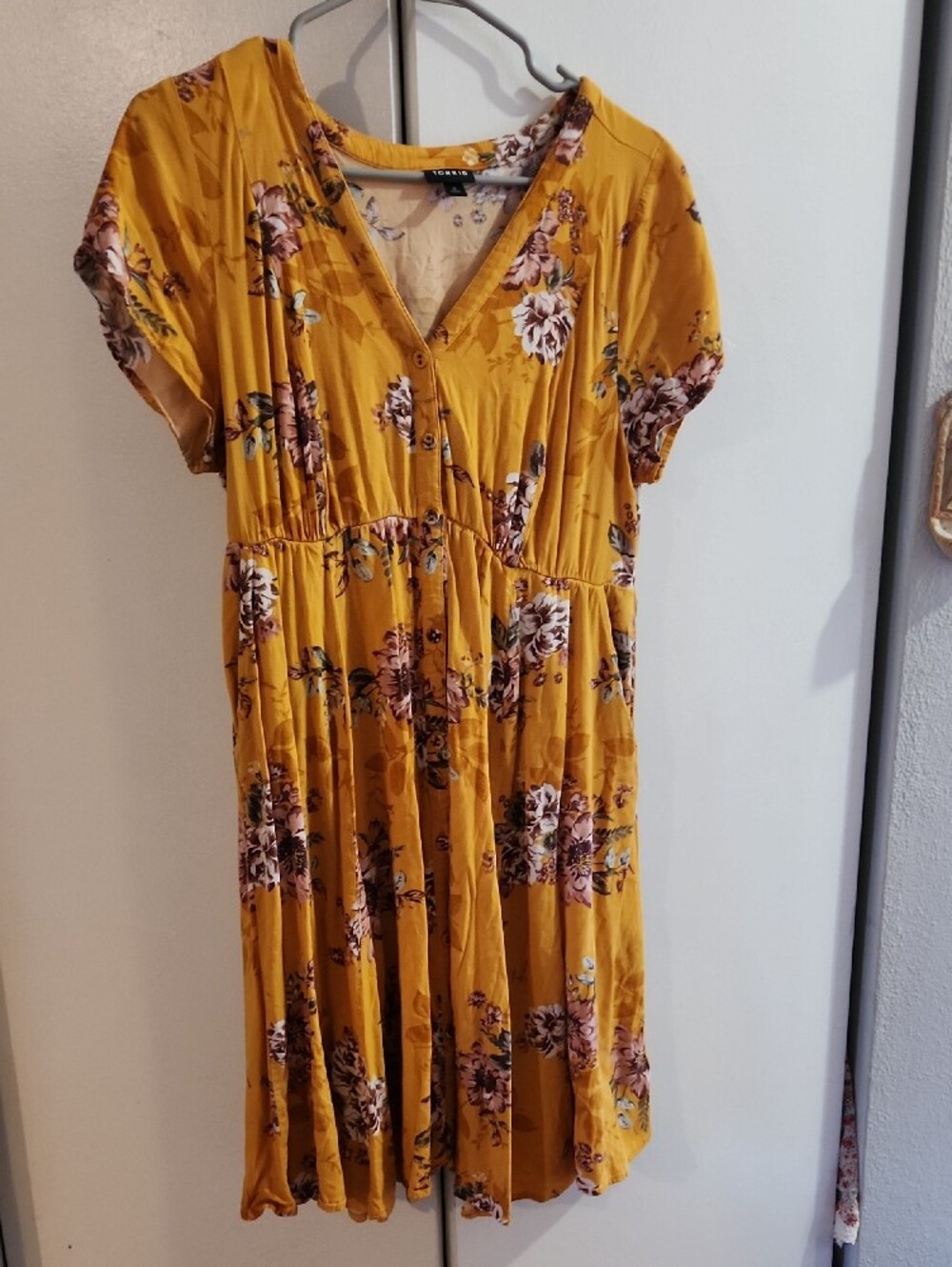 Torrid Floral Mustard Blouse with Cream & Brown Accents